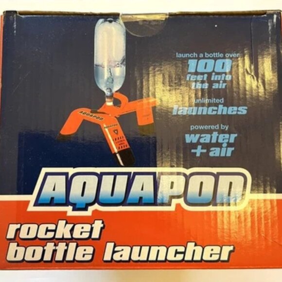 The Original Aquapod Rocket Bottle Launcher Kit Launches Soda Bottles 100' NEW - Picture 5 of 6